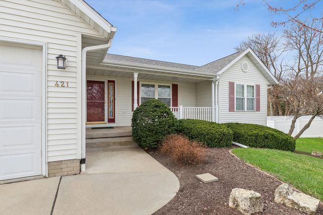 421 Lee Court, Dewitt, IA 52742
