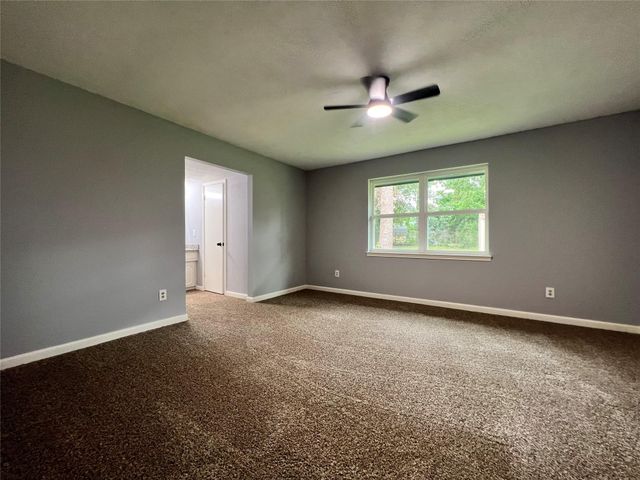 7110 Ensworth Drive, Houston, TX 77016