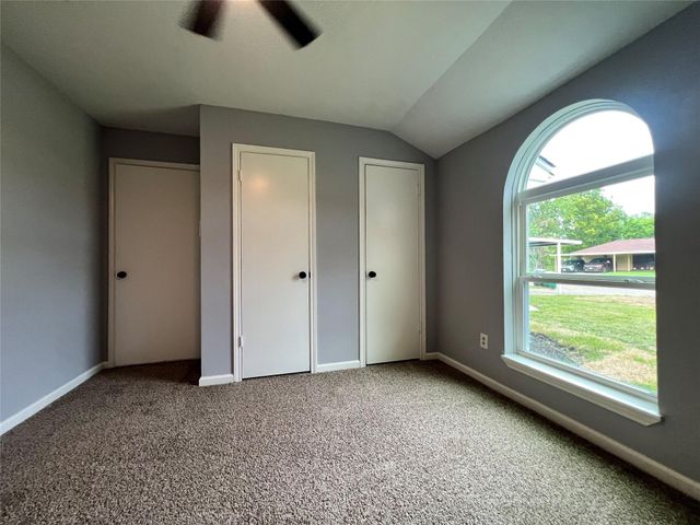 7110 Ensworth Drive, Houston, TX 77016