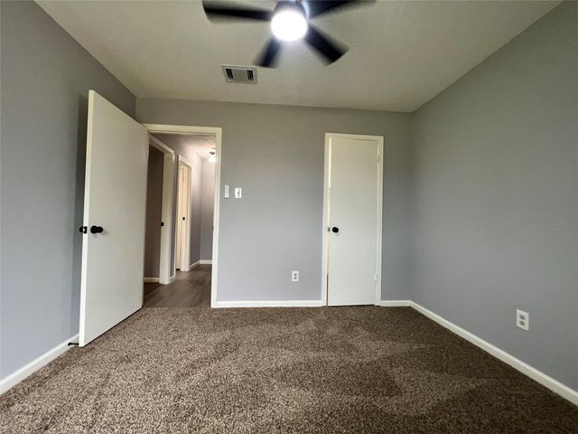 7110 Ensworth Drive, Houston, TX 77016