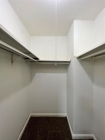 7110 Ensworth Drive, Houston, TX 77016