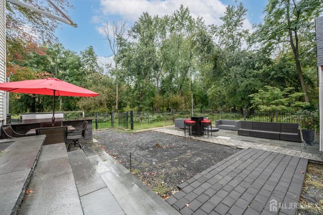 125-127 Princeton Lane, North Plainfield, NJ 07063
