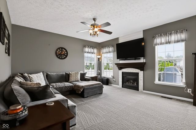 8315 Bent Oak Drive, Indianapolis, IN 46236
