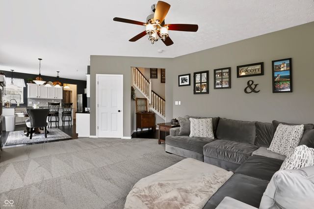 8315 Bent Oak Drive, Indianapolis, IN 46236