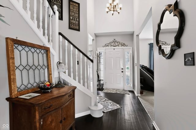 8315 Bent Oak Drive, Indianapolis, IN 46236