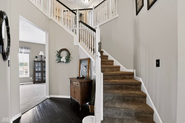 8315 Bent Oak Drive, Indianapolis, IN 46236