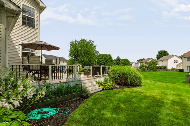8315 Bent Oak Drive, Indianapolis, IN 46236