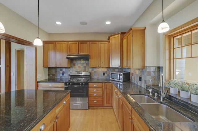 13421 Danube Lane, Rosemount, MN 55068