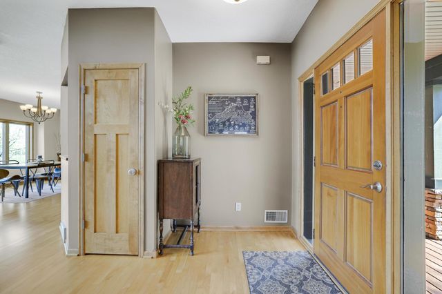 13421 Danube Lane, Rosemount, MN 55068