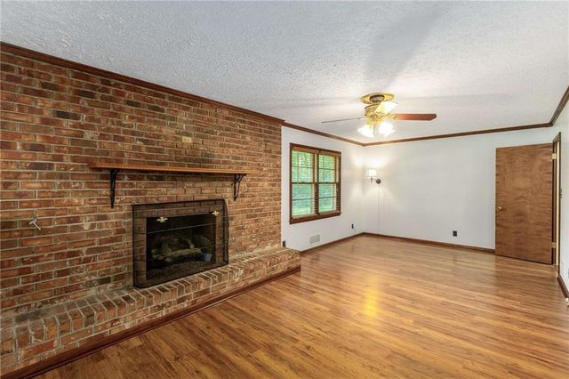 2719 Lanier Drive, Snellville, GA 30078