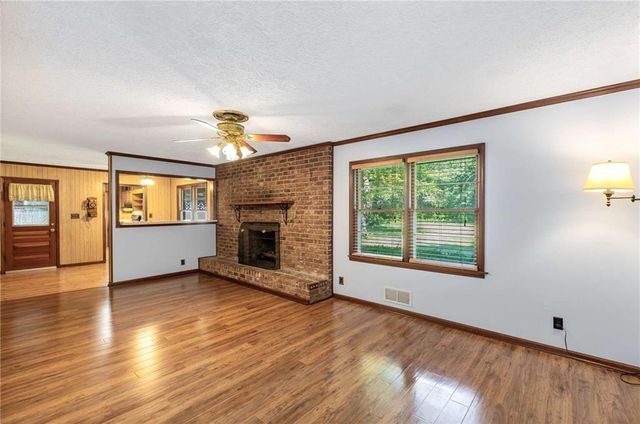 2719 Lanier Drive, Snellville, GA 30078