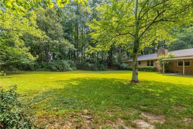 2719 Lanier Drive, Snellville, GA 30078