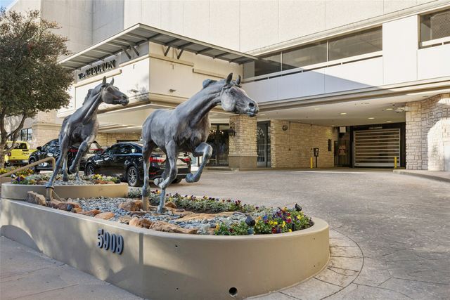 5909 Luther Lane 800, Dallas, TX 75225