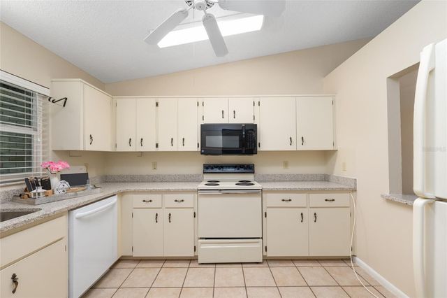 9382 SW 89TH COURT ROAD C, Ocala, FL 34481