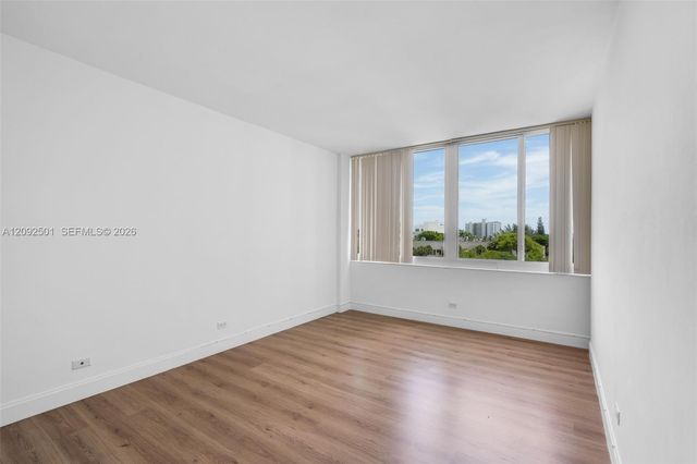 7441 Wayne Avenue 4G, Miami Beach, FL 33141