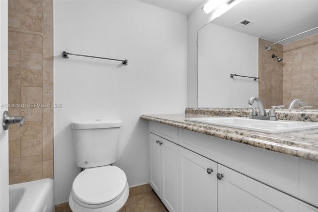 7441 Wayne Avenue 4G, Miami Beach, FL 33141