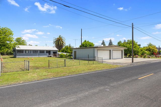 3824 Hubbard Rd, Stockton, CA 95215