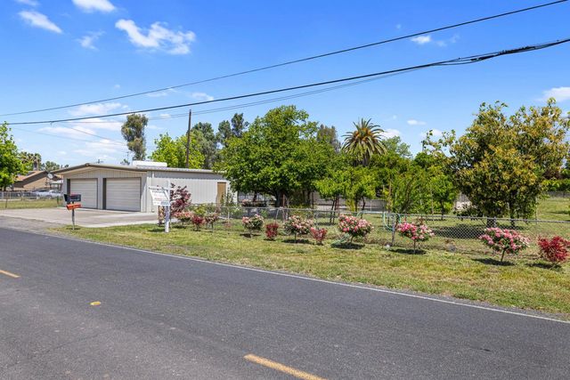 3824 Hubbard Rd, Stockton, CA 95215