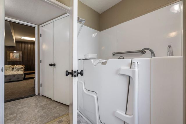 3824 Hubbard Rd, Stockton, CA 95215