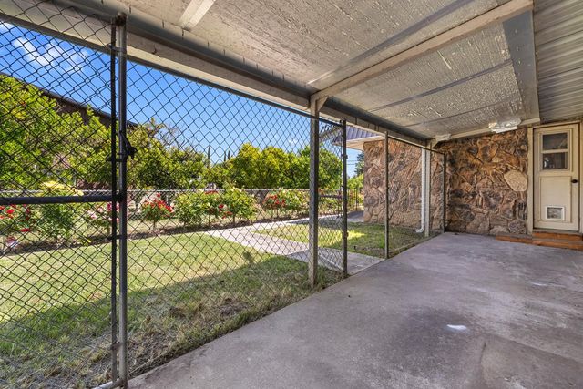 3824 Hubbard Rd, Stockton, CA 95215