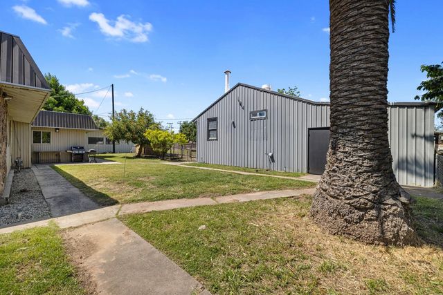 3824 Hubbard Rd, Stockton, CA 95215