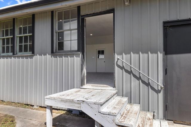 3824 Hubbard Rd, Stockton, CA 95215