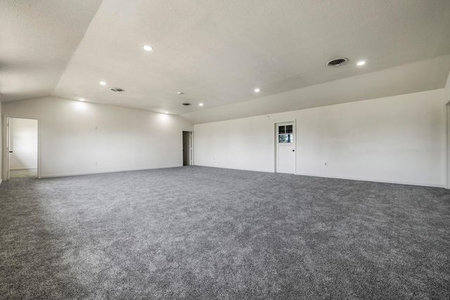 3824 Hubbard Rd, Stockton, CA 95215