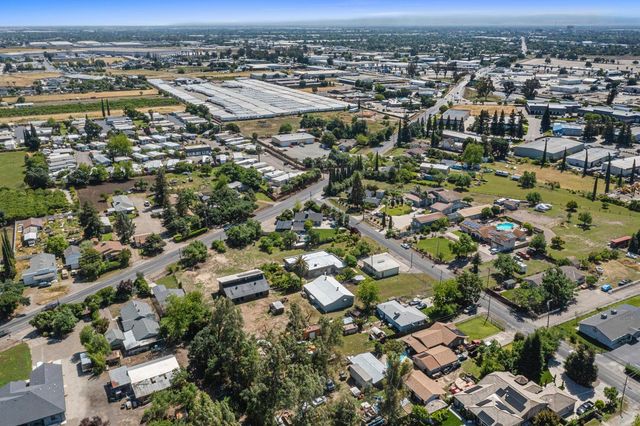 3824 Hubbard Rd, Stockton, CA 95215