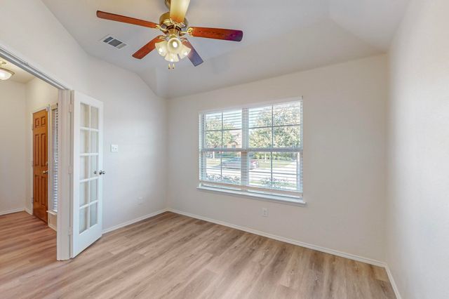 4728 MEADOW GREEN Trail, Fort Worth, TX 76244