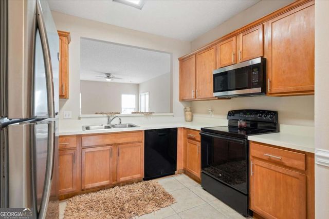 56 Travertine Circle, Savannah, GA 31419