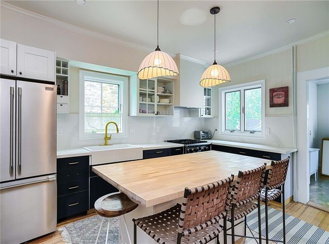 461 Spring Street, Newport, RI 02840