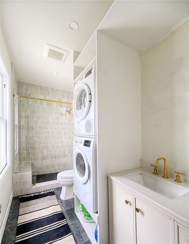 461 Spring Street, Newport, RI 02840