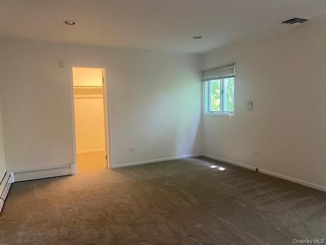 27 Martin Court, Great Neck, NY 11024