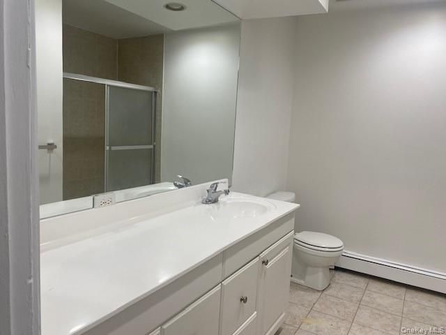 27 Martin Court, Great Neck, NY 11024