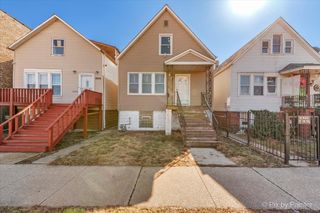 5017 W OGDEN Avenue, Cicero, IL 60804