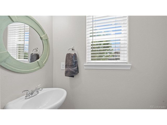 8150 Phyllite Dr, Colorado Springs, CO 80938