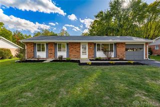 2560 Delavan Drive, Dayton, OH 45459