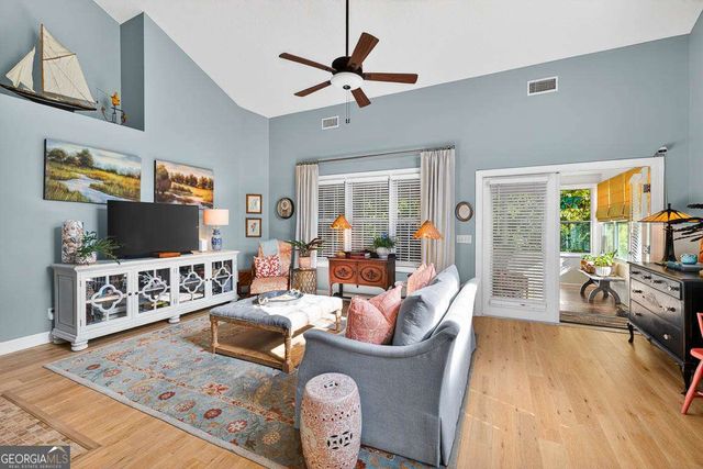 101 N Cottages Drive, St. Simons, GA 31522