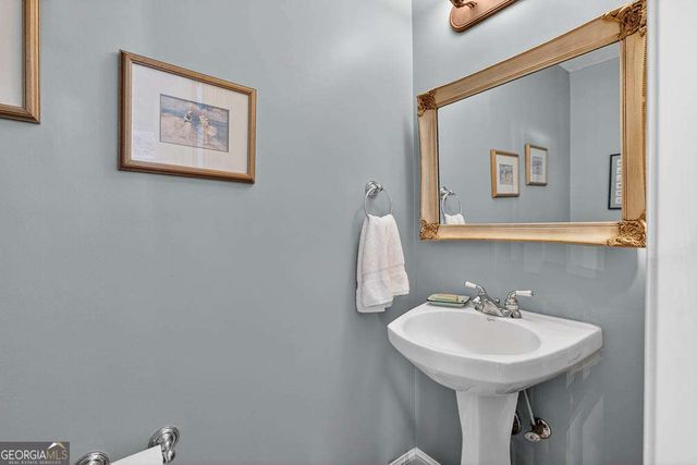 101 N Cottages Drive, St. Simons, GA 31522