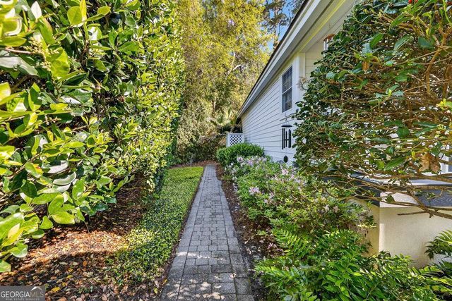 101 N Cottages Drive, St. Simons, GA 31522