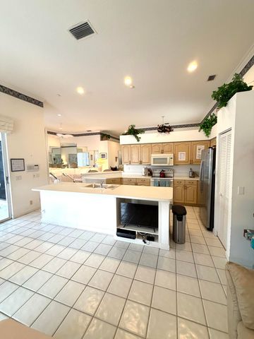 236 Eagleton Lake Boulevard, Palm Beach Gardens, FL 33418