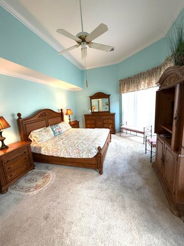 236 Eagleton Lake Boulevard, Palm Beach Gardens, FL 33418