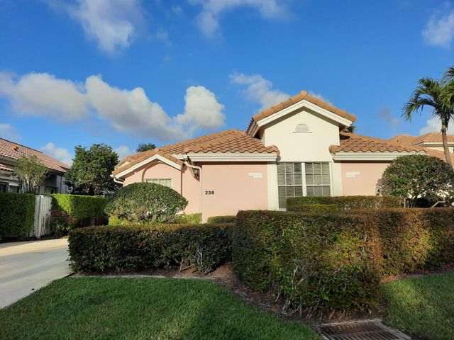 236 Eagleton Lake Boulevard, Palm Beach Gardens, FL 33418