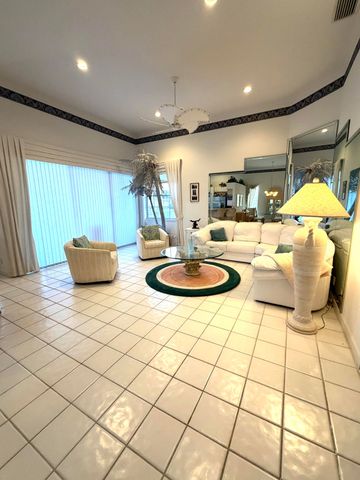 236 Eagleton Lake Boulevard, Palm Beach Gardens, FL 33418