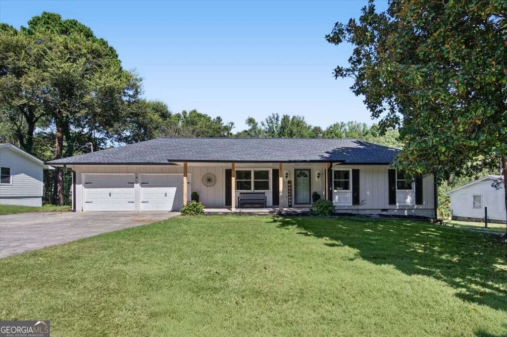 205 Woodglen Drive, Woodstock, GA 30188 — exterior