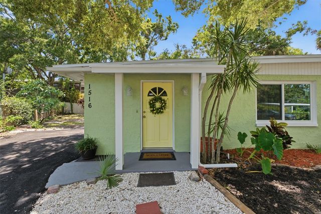 1516 ADELE PLACE, Largo, FL 33770