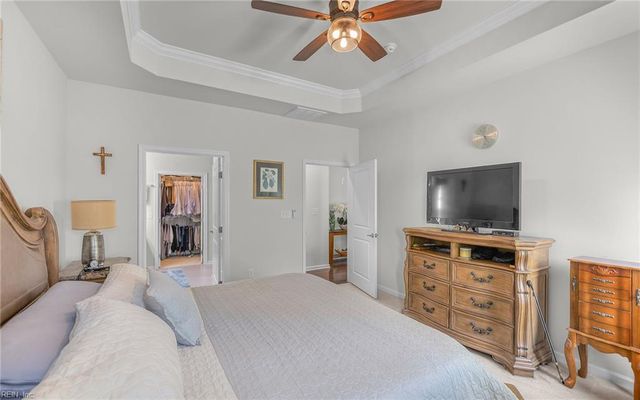 373 Manning Ln, Hampton, VA 23666