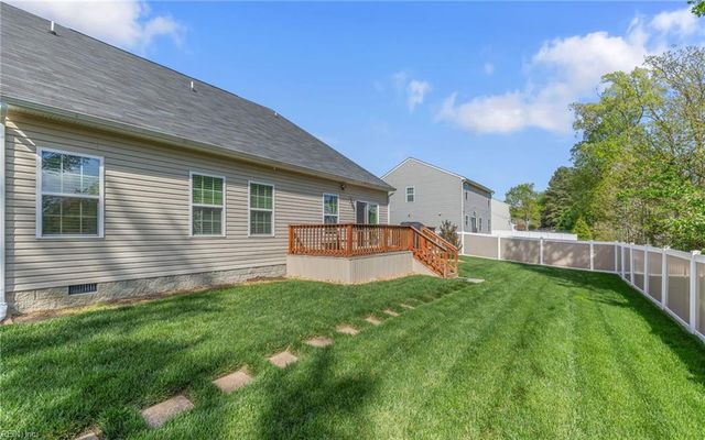 373 Manning Ln, Hampton, VA 23666