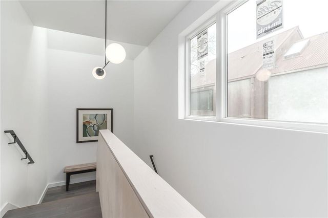 915 Tillery ST B, Austin, TX 78702