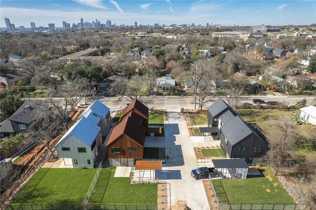 915 Tillery ST B, Austin, TX 78702